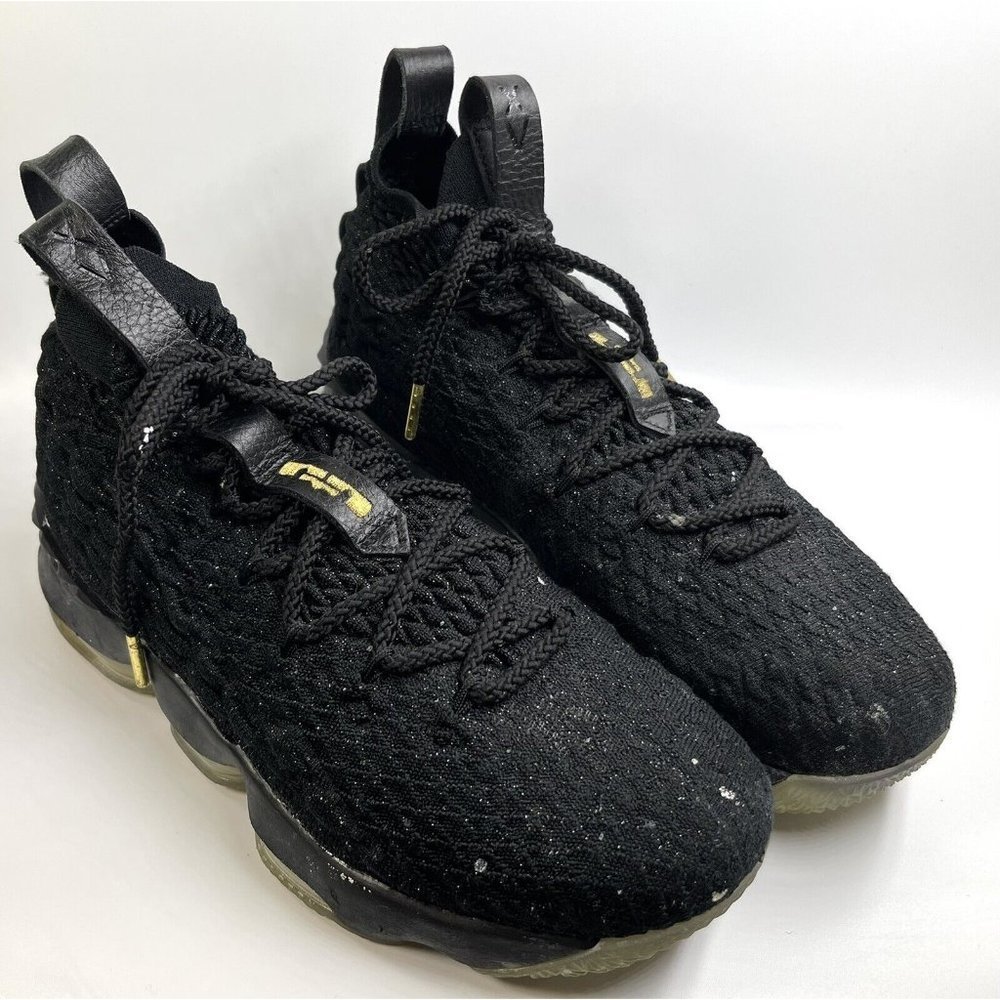 Nike LeBron 15 Black ‘Metallic Gold’ 922811-006 SIZE 7 Y EUR 40